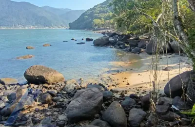 Ubatuba, praia do bonete / lagoinha - frente mar, área com 68.505 m2, com licenciamento ambientar.