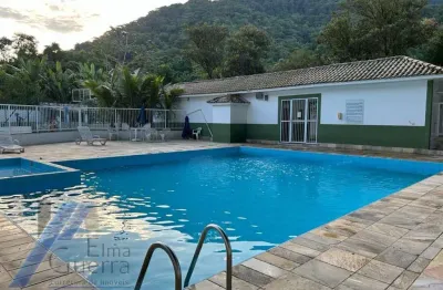 Ubatuba, centro - apartamento de 03 dormitorios sendo 01 suite e área de lazer.