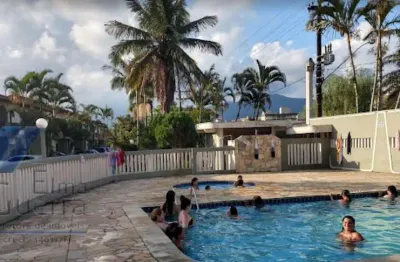 Ubatuba, itaguá - apartamento com 02 dormitório e área de lazer, próximo a praia grande.