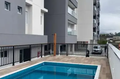 Ubatuba, centro - apartamento tipo com 03 dormitórios, sendo 01 suíte e área de lazer.