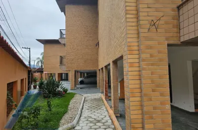 Ubatuba, praia grande - apartamento com 01 dormitório a 300 metros do mar.