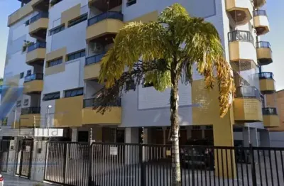 Ubatuba, itaguá - apartamento bem localizado com 02 dormitórios, sendo 01 suíte.