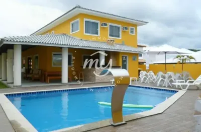 Guarajuba| casa com 293m²| 7 suítes| perto da praia| em guarajuba