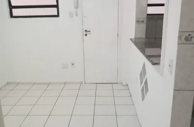 Imóvel para venda tem 40 metros com 1 quarto térrea 3 quadras praia em centro - são vicente