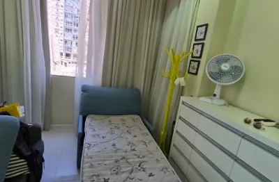 Imóvel para venda kitnet frente a praia vista lateral porteira fechada em Itararé - São Vicente - SP