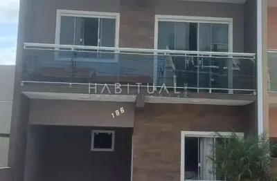 Casa com 4 quartos à venda na rua evelázio augusto bley, tatuquara, curitiba, 163 m2 por r$ 720.800