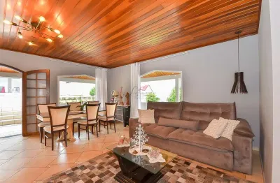 Casa com 3 quartos à venda na rua rosy de carvalho neme, 169, planta vila iraí, piraquara, 460 m2 por r$ 2.500.000