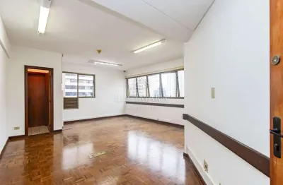Sala comercial para alugar na avenida sete de setembro, 4214, centro, curitiba, 36 m2 por r$ 1.398