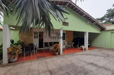 Casa à venda de 3 quartos na praia de setiba em guarapari