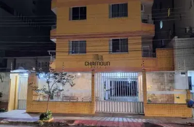 2 quartos primeiro andar com área externa a venda na praia do morro