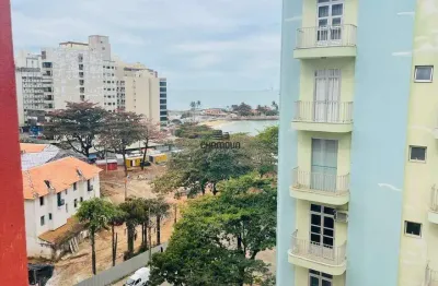 Apartamento de 2 quartos, a 50m da praia da areia preta , com vaga de garagem,
