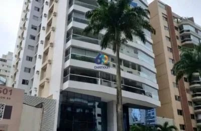 Apartamento de luxo com 4 quartos na praia da costa em vila velha.