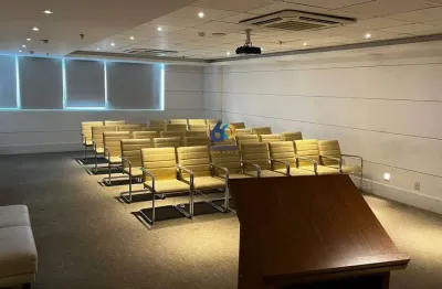 Andar corporativo no centro empresarial shopping moxuara - cariacica/es