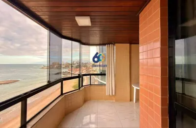 Apartamento com 3 suítes, com uma vista deslumbrante para o mar!