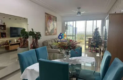 Apartamento a venda com 3 quartos, vista para o canal e lazer completo no centro de guarapari