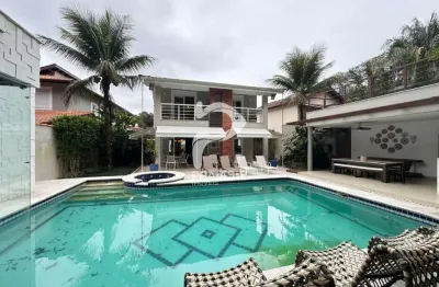 Casa em condomínio fechado com 5 quartos à venda na Alameda do Frevo, --, Riviera, Bertioga por R$ 4.700.000