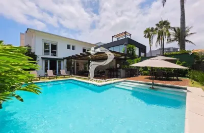 Casa em condomínio fechado com 5 quartos à venda na Alameda Jatais, --, Riviera, Bertioga por R$ 29.000.000