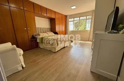 Luxuosa casa na asa sul: 6 dormitórios e 4 suítes à venda na w3 - 709 sul