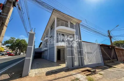 Casa para alugar no núcleo bandeirante, 5 quartos, 3 suítes, 378m²