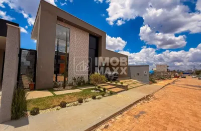 Casa térrea de alto padrão em condomínio estilo americano – 3 suítes, piscina aquecida e área gourmet