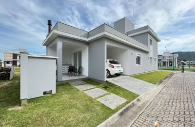 Casa em condomínio fechado com 3 quartos à venda na Avenida Wilson Castelo Branco, 376, Deltaville, Biguaçu