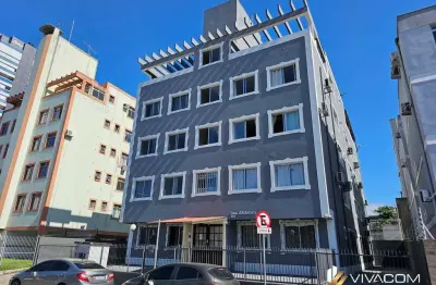 Kitnet mobiliada em ótima localização no bairro kobrasol
