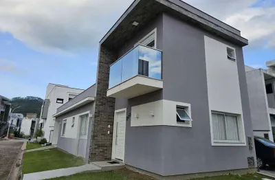 Casa em condomínio fechado com 2 quartos à venda na Avenida Wilson Castelo Branco, 376, Deltaville, Biguaçu