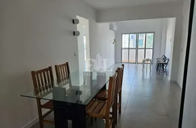 Apartamento reformado a 60 metros da praia – balneário camboriú