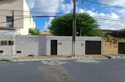 Casa com 4 quartos à venda na Rua Construtor Genival Maciel, 291, Coroa do Meio, Aracaju