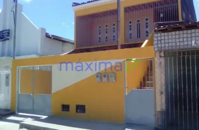 Casa com 6 quartos à venda na Rua Trinta e Dois, 1, Santa Maria, Aracaju