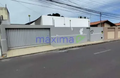 Casa com 3 quartos à venda na Rua Ministro Nelson Hungria, 649, Luzia, Aracaju