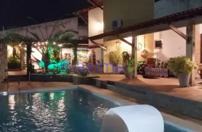 Casa com 3 quartos à venda na Rua Matapoã, 1, Farolândia, Aracaju