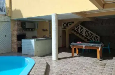 Casa para vender com 10 quartos 2 suítes no bairro farolândia em aracaju!