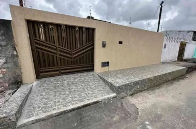 Bela casa à venda no marcos freire ii – excelente localização