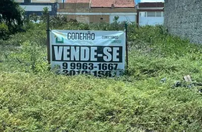 Terreno escriturado no loteamento costa verde 2 na aruana