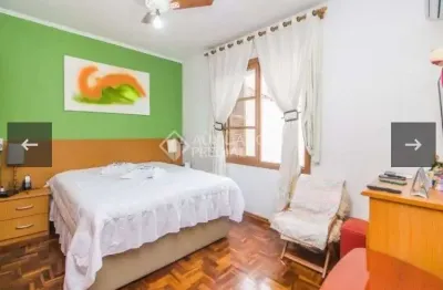 Apartamento com 2 quartos à venda na rua silva só, 79, santa cecília, porto alegre, 52 m2 por r$ 290.000