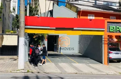 Casa comercial 357m², com salão +6 ambientes, 4 banheiros, 2 vagas, para venda ou locação na vila mariana