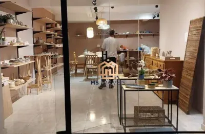 Loja 45m², Salão, 1 Banheiro, Depósito, sem Vagas, para Locação na Vila Mariana.