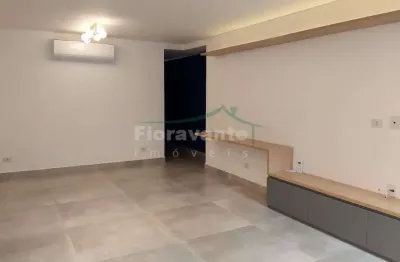 Apartamento com 3 dorms. (1 suíte), esquina da praia do gonzaga