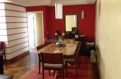 No jardim paulista, 3 dorms. (1 suíte), lazer, 1 vaga privativa
