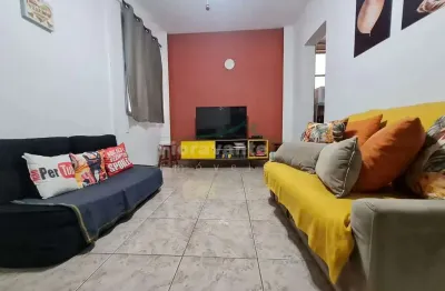 Apartamento com 1 quarto, gonzaga, santos.  1 quadra da praia.
