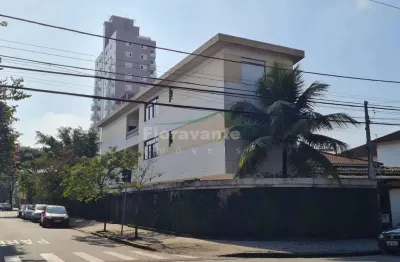Prédio com 3 aptos., churrasqueira, piscina, 5 vagas.