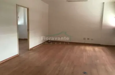 Casa comercial à venda na Rua Joaquim Távora, Vila Mathias, Santos