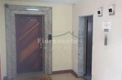 Conjunto comercial, centro, santos - próximo à prefeitura.