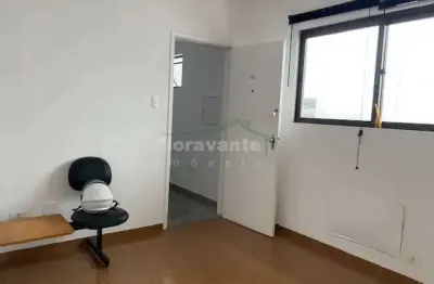 Casa comercial à venda na Avenida Affonso Penna, Boqueirão, Santos