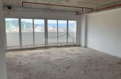 Casa comercial à venda na Rua Amador Bueno, Centro, Santos