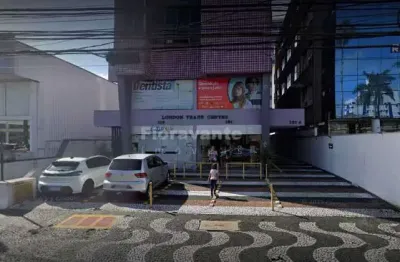 Casa comercial para alugar na Avenida Ana Costa, Vila Mathias, Santos