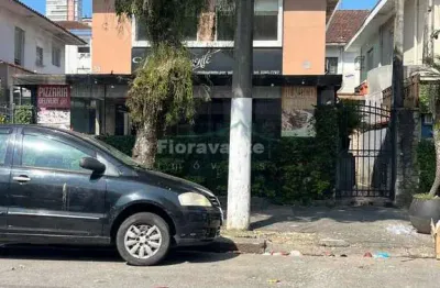 Casa com 3 quartos para alugar na Rua Doutor Luís Suplicy, Gonzaga, Santos