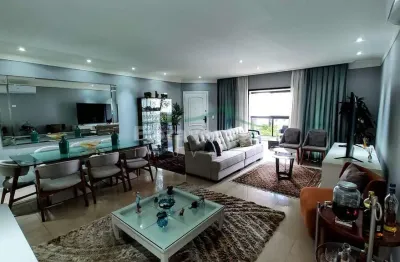 Apartamento com 3 quartos, gonzaga, santos, 3 quadras da praia.