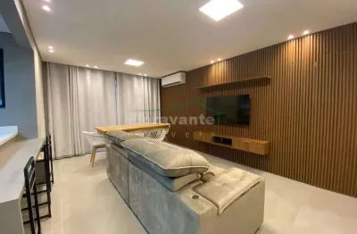 Pronto para morar no canal 7 — 3 suites, reformado e mobiliado